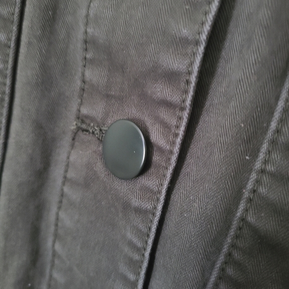 Cropped Jacket - Picture 4 of 9